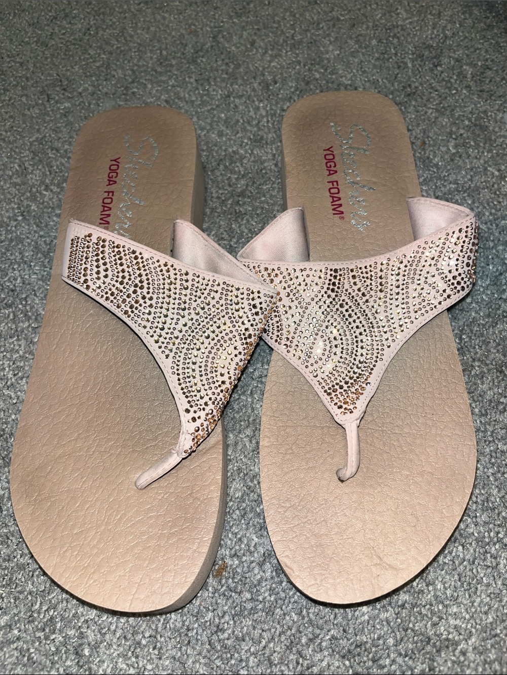 Skechers Blush Pink Rhinestone Yoga Foam Thong Sandals